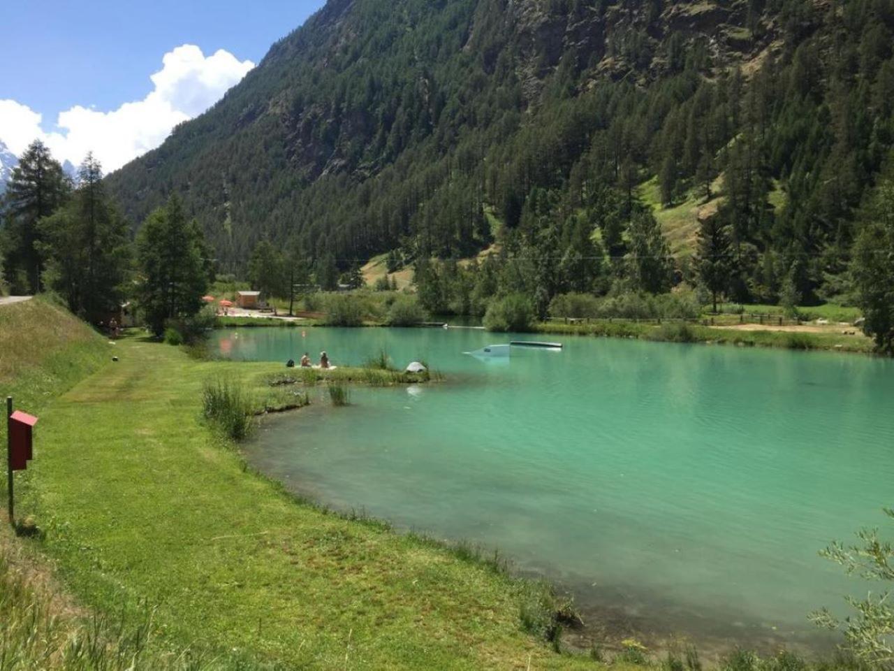 Monte Rosa Taesch, Apartments Mit Wellness Bereich Exteriör bild