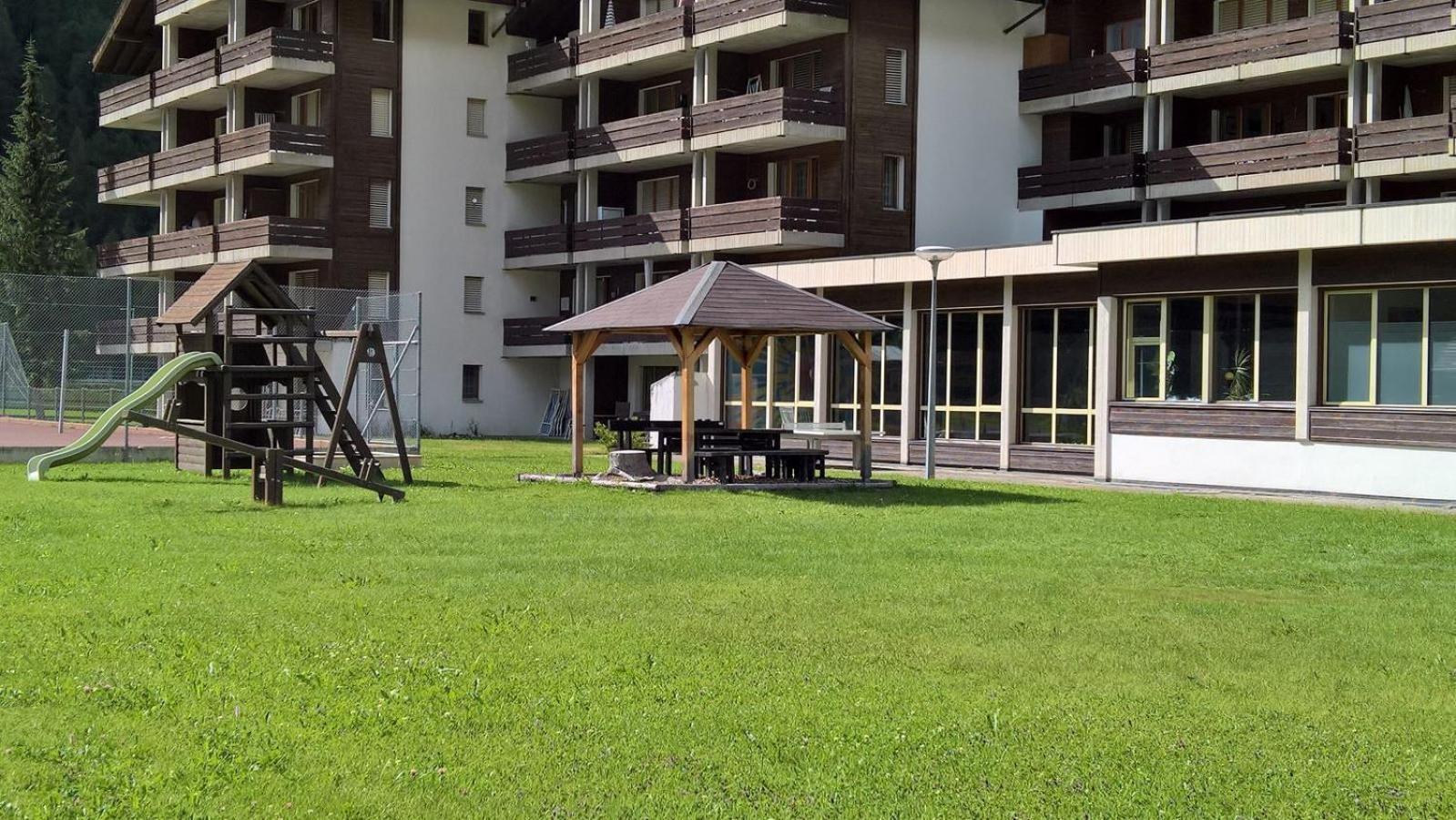 Monte Rosa Taesch, Apartments Mit Wellness Bereich Exteriör bild